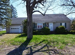 10 Beck St, Winslow, ME 04901
