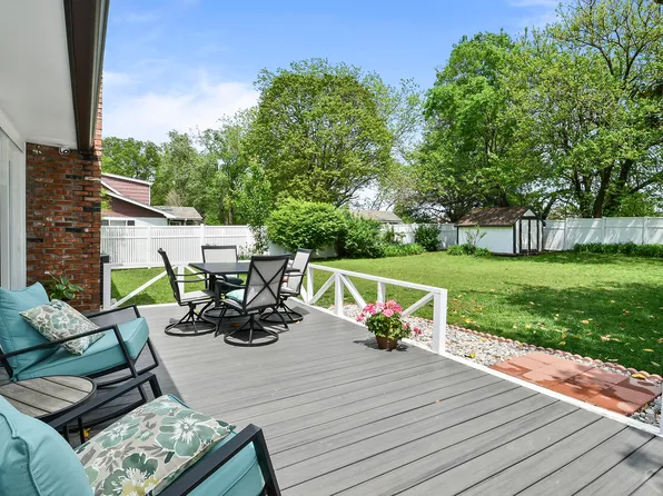 1522 S Oakland Avenue, Bolivar, MO 65613