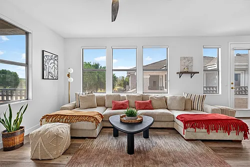15221 N Clubgate Dr Photo 1