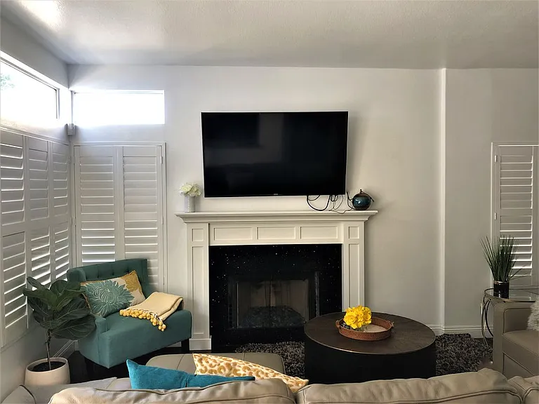 971 S Flintridge Way — Photo 6