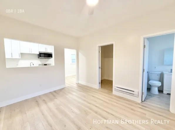 723 E 3rd St #201, Long Beach, CA 90802
