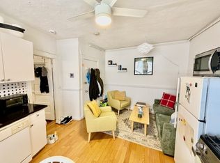 340 North St APT 4, Boston, MA 02113