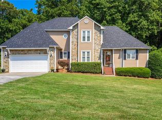 241 Rhinewood Ln, Reidsville, NC 27320