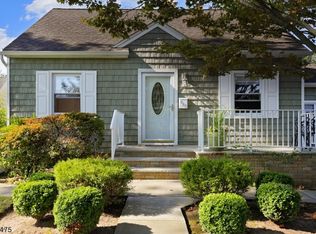 460 Amsterdam Ave, Roselle Park, NJ 07204
