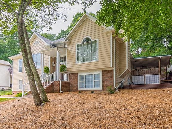 4th image of 9263 Brook Ct