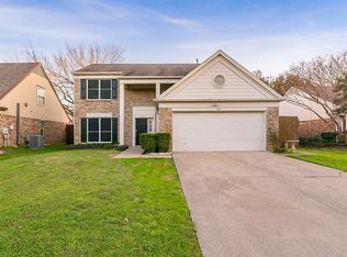 427 Newberry St, Grand Prairie, TX 75052