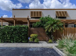 1132 SW 131st Place Cir N #1132, Miami, FL 33184