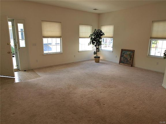 2nd image of 2447 Steeplechase Dr
