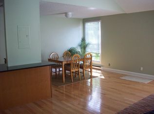 320 S Main St, Providence, RI 02903