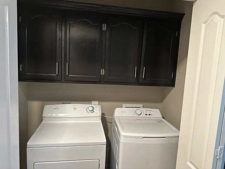 Unit Photo