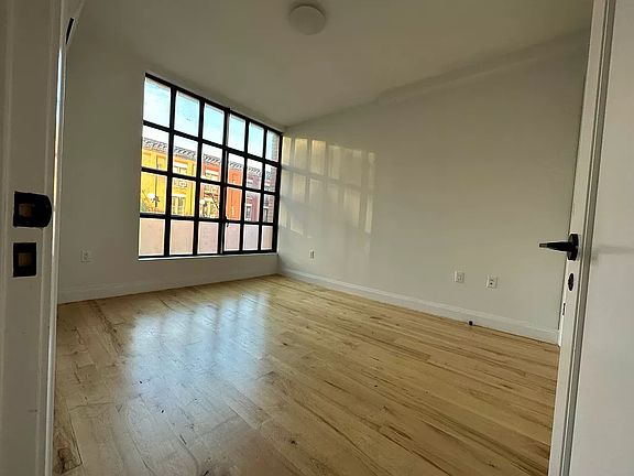 5th image of 564 Saint Johns Pl Unit 202