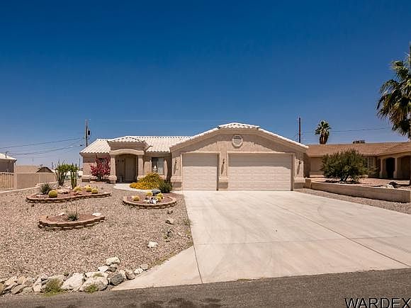 1st image of 2887 Jasper Dr