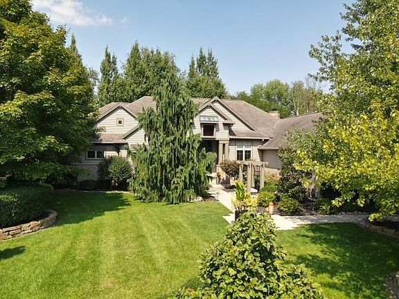 3rd image of 261 Buena Vista Dr