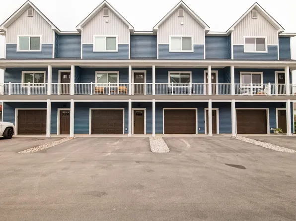 1026 Centre St, Traverse City, MI 49686