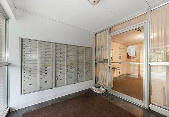 5th image of 179 Presidents Ln Unit 2D