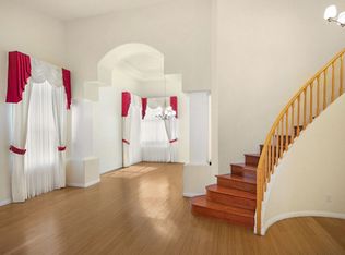 2120 Waterbury Ln, Las Vegas, NV 89134