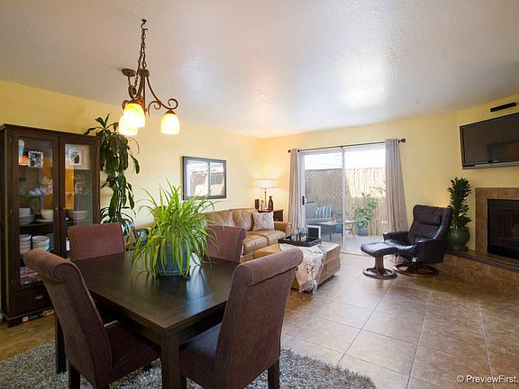 4th image of 5027 Santa Monica Ave APT E