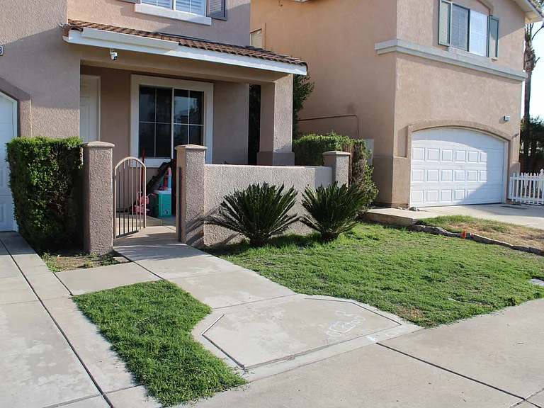 11833 Worcester Dr — Photo 33