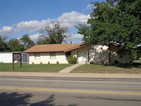 2nd image of 2314 Austin Ave