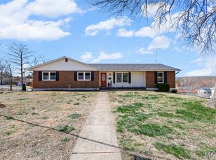 518 N 12th St, De Soto, MO 63020
