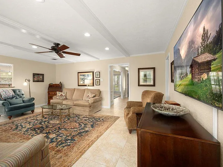 7615 Litchfield Ln — Photo 19