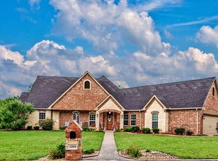 2224 Flora Ln, Denison, TX 75020