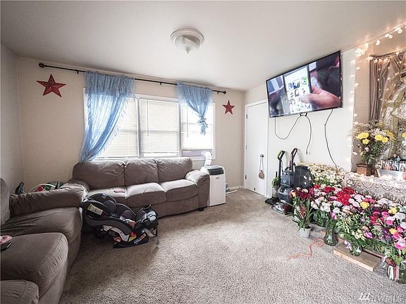 4th image of 11218 Kline St SW #1