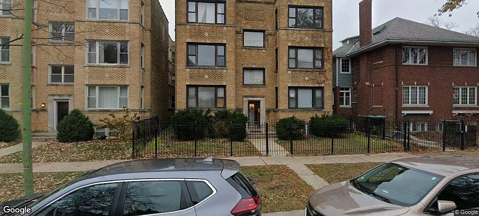 4648 N Paulina St #2S