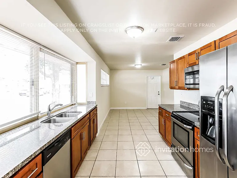 4641 NW 7th Dr — Photo 6