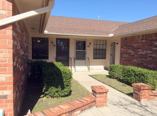 1 Akin Dr, Oklahoma City, OK 73149
