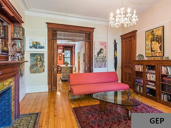 3rd image of 429 Hancock St APT 1