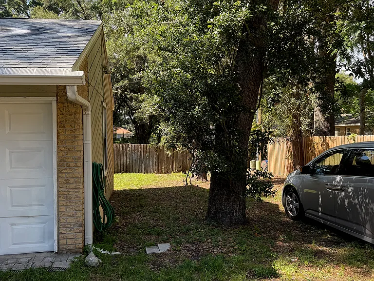 2522 Alexa Ct — Photo 27