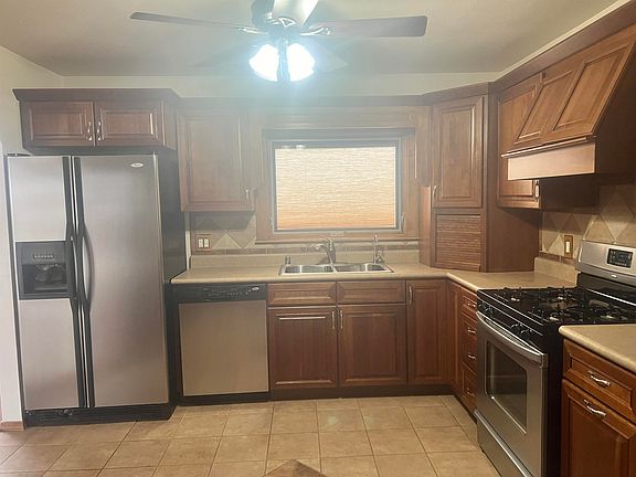 4th image of 1803 Miracerros Ln