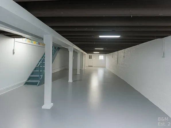 147 Diamond Street image 19 of 21