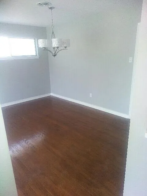 3 bed, 1804 sqft, $2,100 — Photo 2