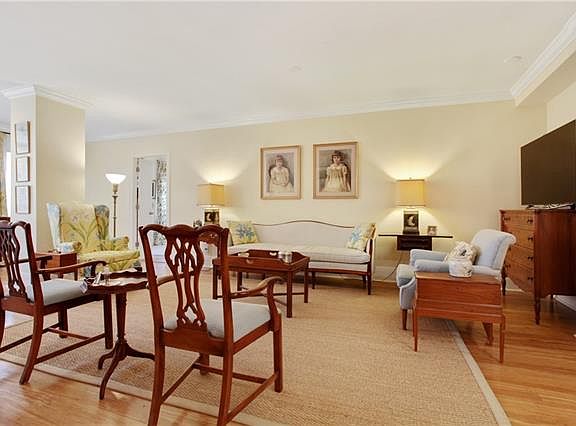 5th image of 1550 2nd St APT 2J