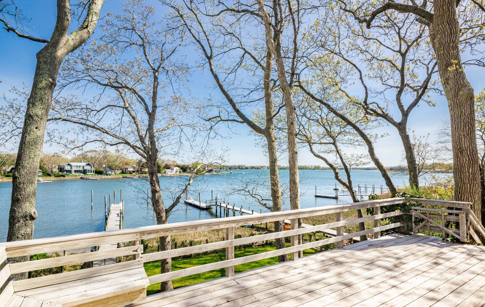  Spacious Deck with Bridge Views