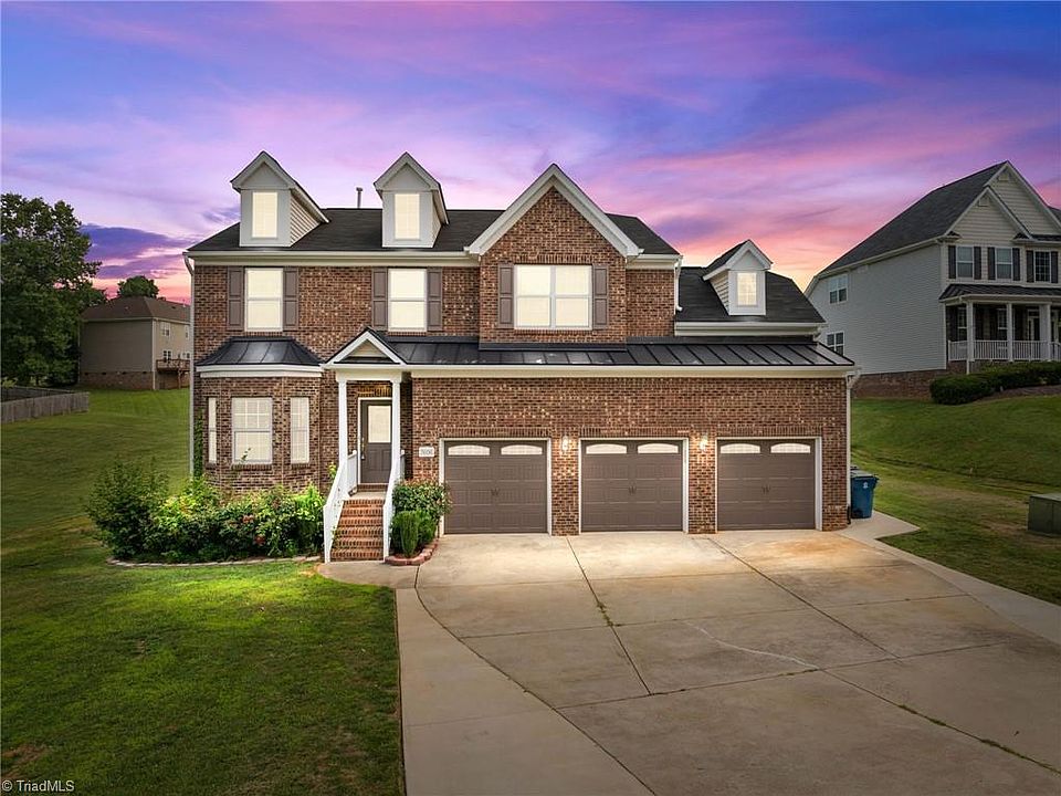 1st image of 7606 Stoneykirk Dr