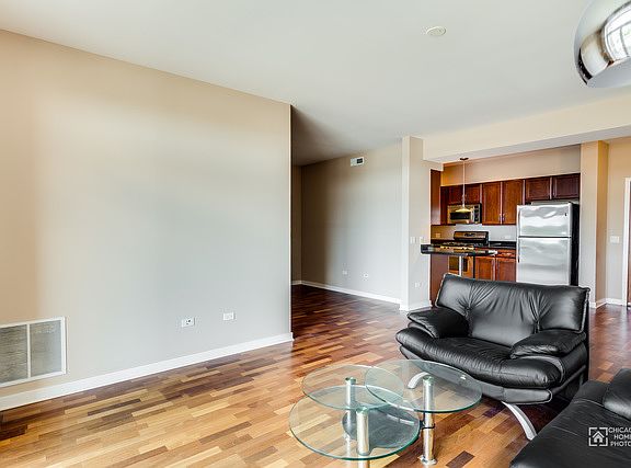5th image of 5588 N Lincoln Ave APT 501