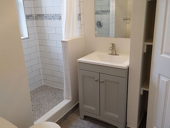 1185 Commonwealth Ave. #23 Boston - Allston Shared Unit Phot