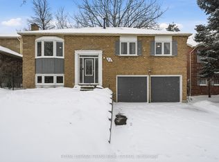 72 Lowder Pl, Whitby, ON L1N 8B6