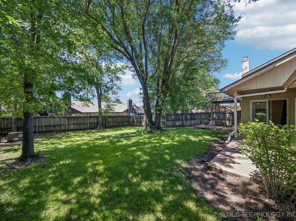7112 S Darlington Ave, Tulsa, OK 74136