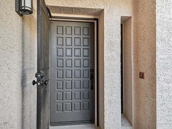5th image of 6627 E KELTON Lane