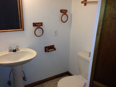 4th image of 1436 Ballard Dr
