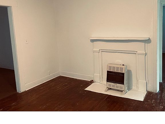 5th image of 624 E Vine St