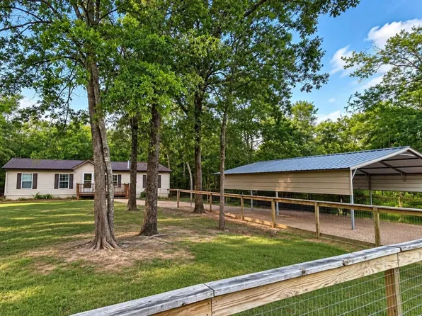 241 Broken Bow Ln, Quitman, TX 75783