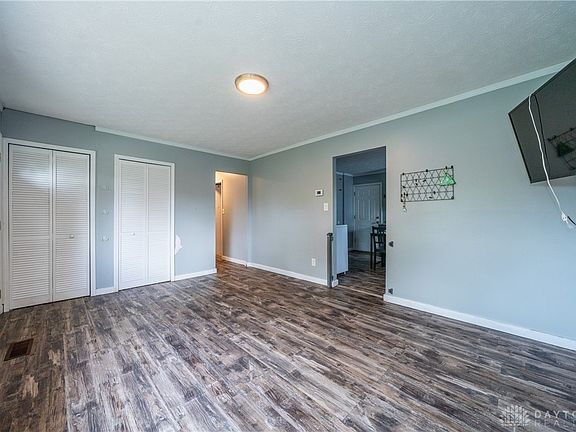 5th image of 3387 Harwood St