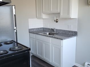 8210 Hall Rd #7, Utica, MI 48317