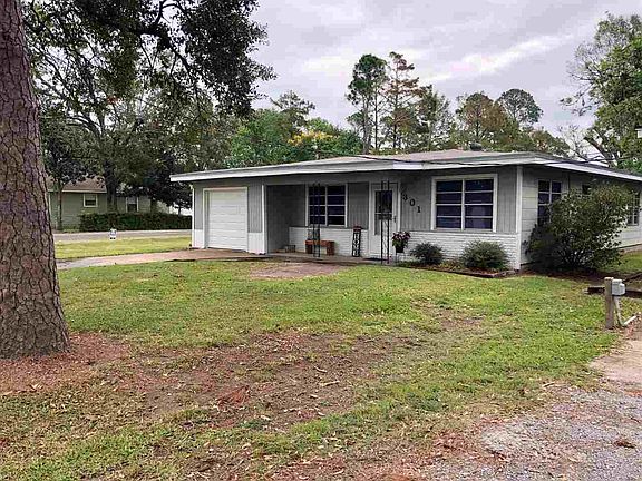 2nd image of 301 Bland Dr