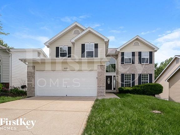 2nd image of 16425 Bayshore Cove Ct